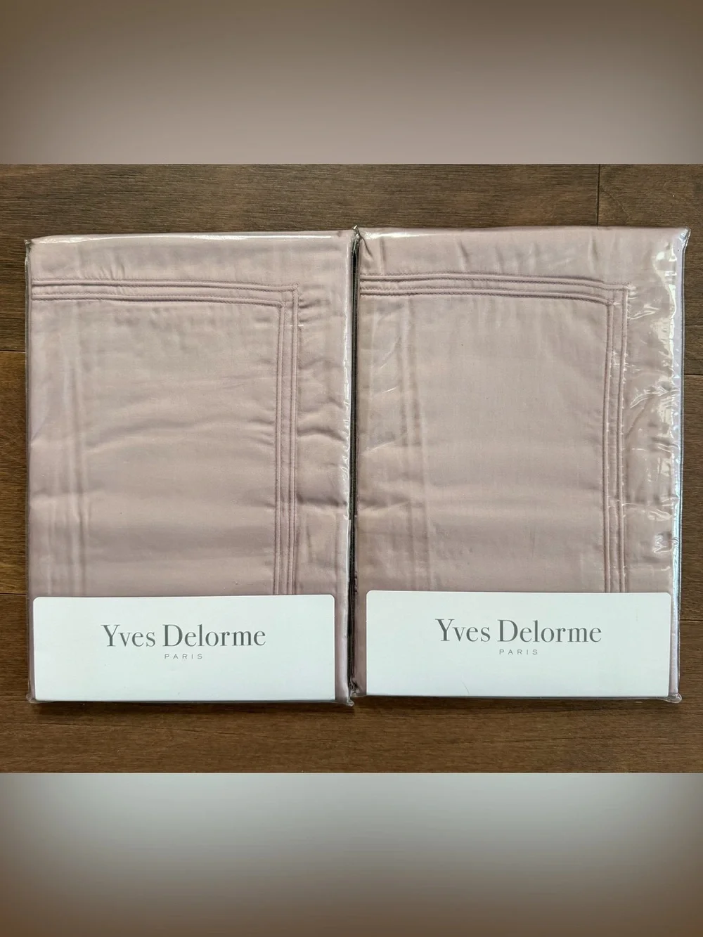 Yves Delorme Triomphe Lila Sham/Pillowcase - Set of 2 - NWT